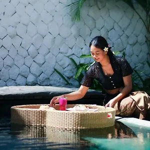 Calm Seminyak
